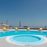 Daire Moonlight & Exo Katikies (Santorini)