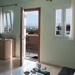 Moonlight & * Exo Katikies (Santorini)