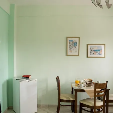 Moonlight & * Exo Katikies (Santorini)