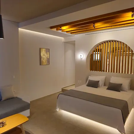 Moonlight & * Exo Katikies (Santorini)