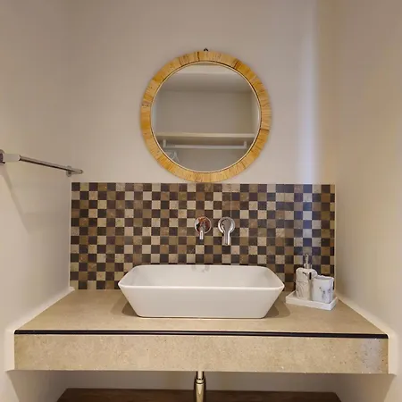 Moonlight & Apartment