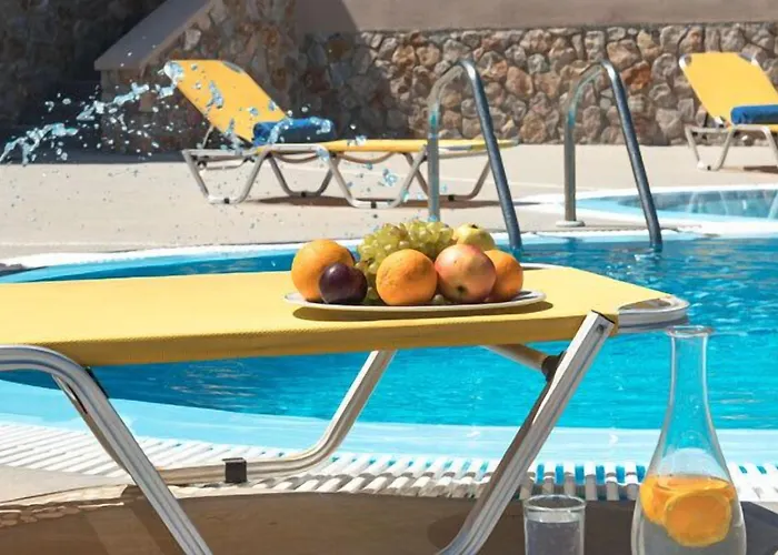 Moonlight & * Exo Katikies (Santorini)