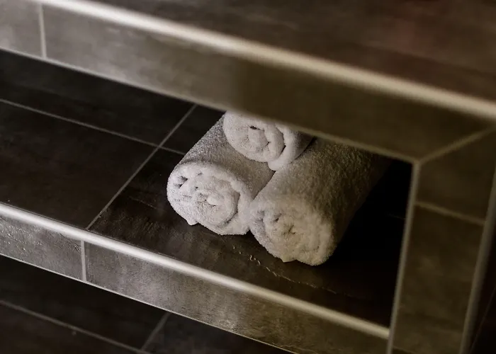 Moonlight & * Exo Katikies (Santorini)