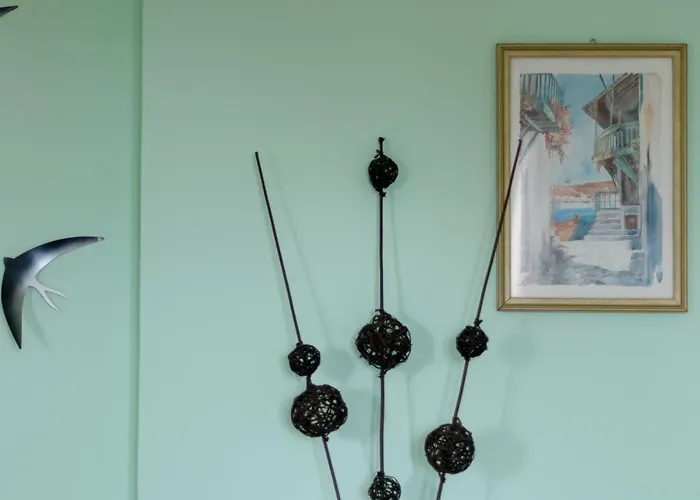 Moonlight & Exo Katikies (Santorini)