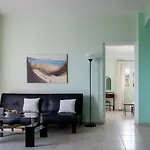 Apartament Moonlight & *