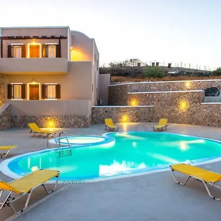 Moonlight & Exo Katikies (Santorini)