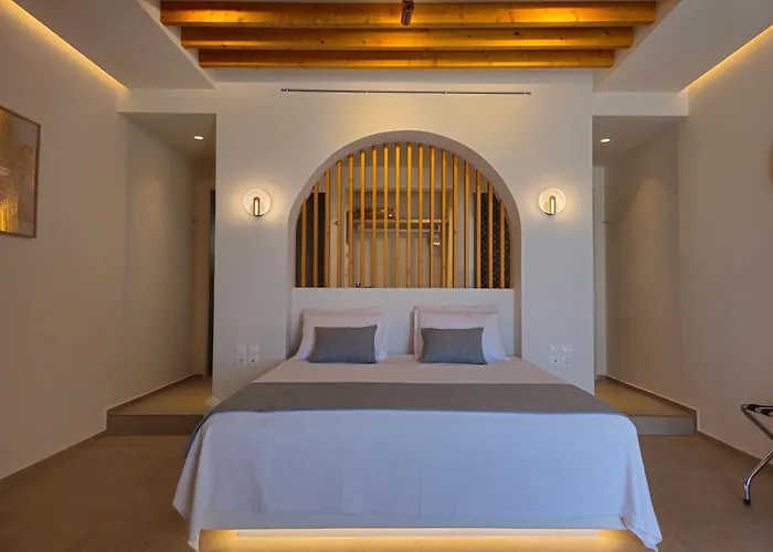 Moonlight & Διαμέρισμα Exo Katikies (Santorini)